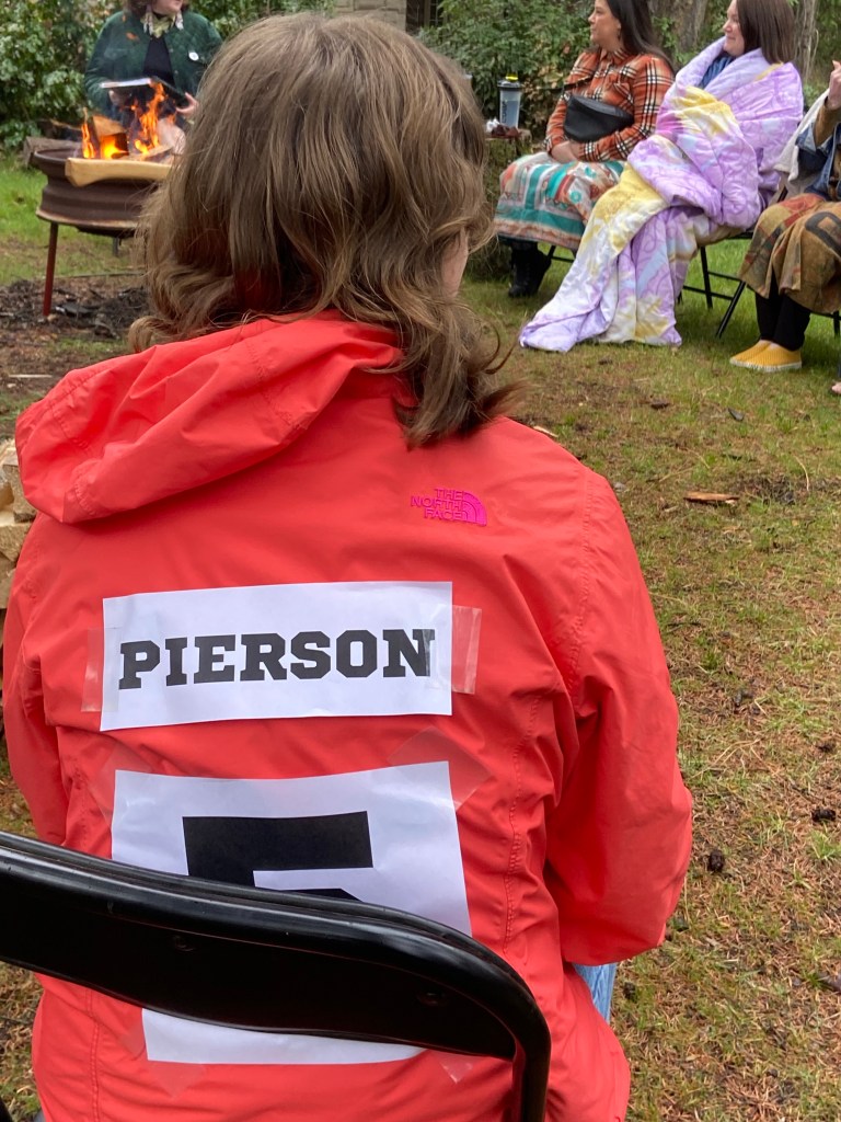 Someone sitting at Dani's defense has fashioned a "Team Dani" sweatshirt and is wearing it!