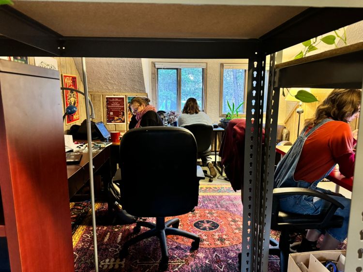 Students co-working at desks in the FEELed Lab