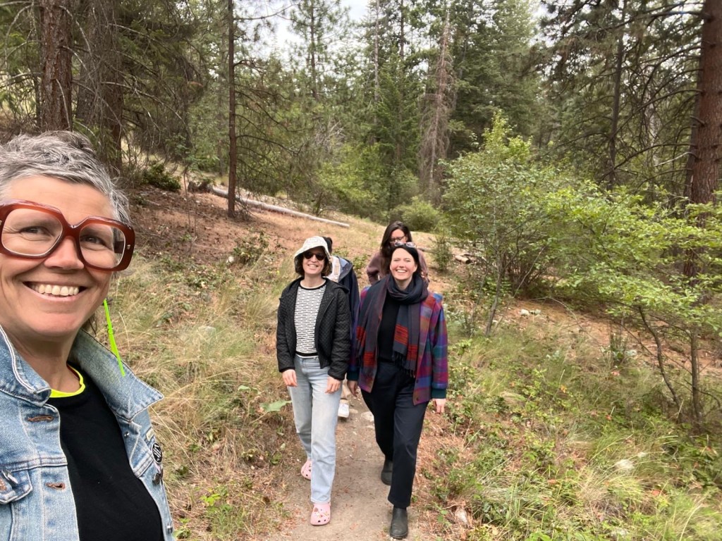 Photo credit: Astrida
Walking together through the woods
